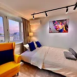 View 2 Fast Wifi Tv'55 Netflix Hbo Applettv *